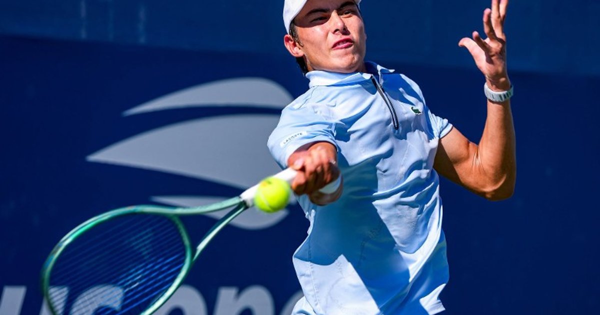 Hong Kong's Rising Tennis Star Zhu Kaihong Reaches US Open Junior Round of 16 in Singles and Doubles