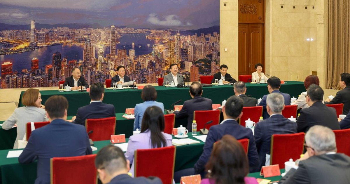 夏寶龍晤議員後勉勵提升普通話能力