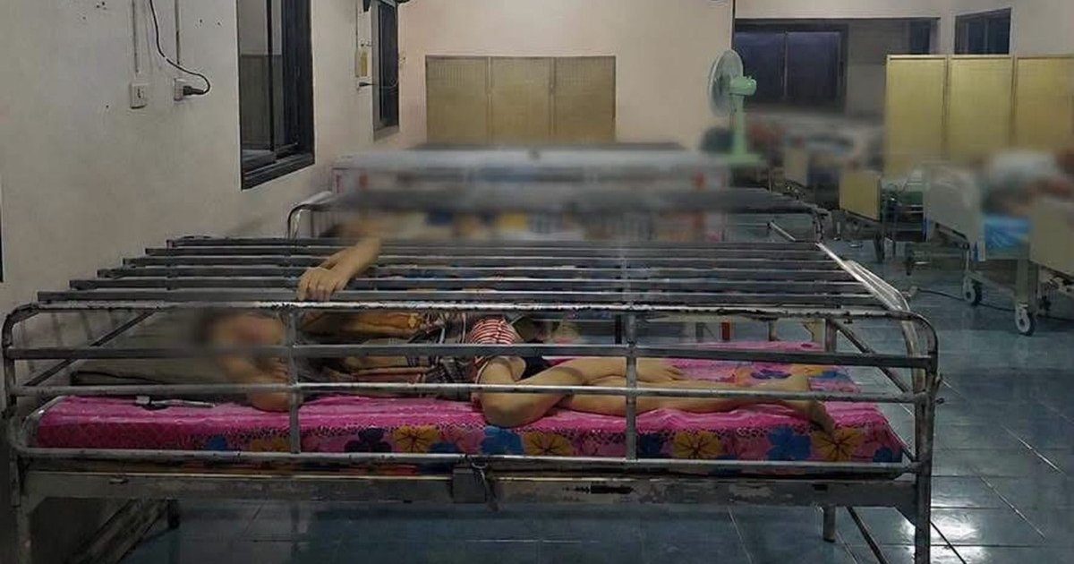 泰国养老院惊现铁笼床 妇人控诉被戴手铐强迫服药