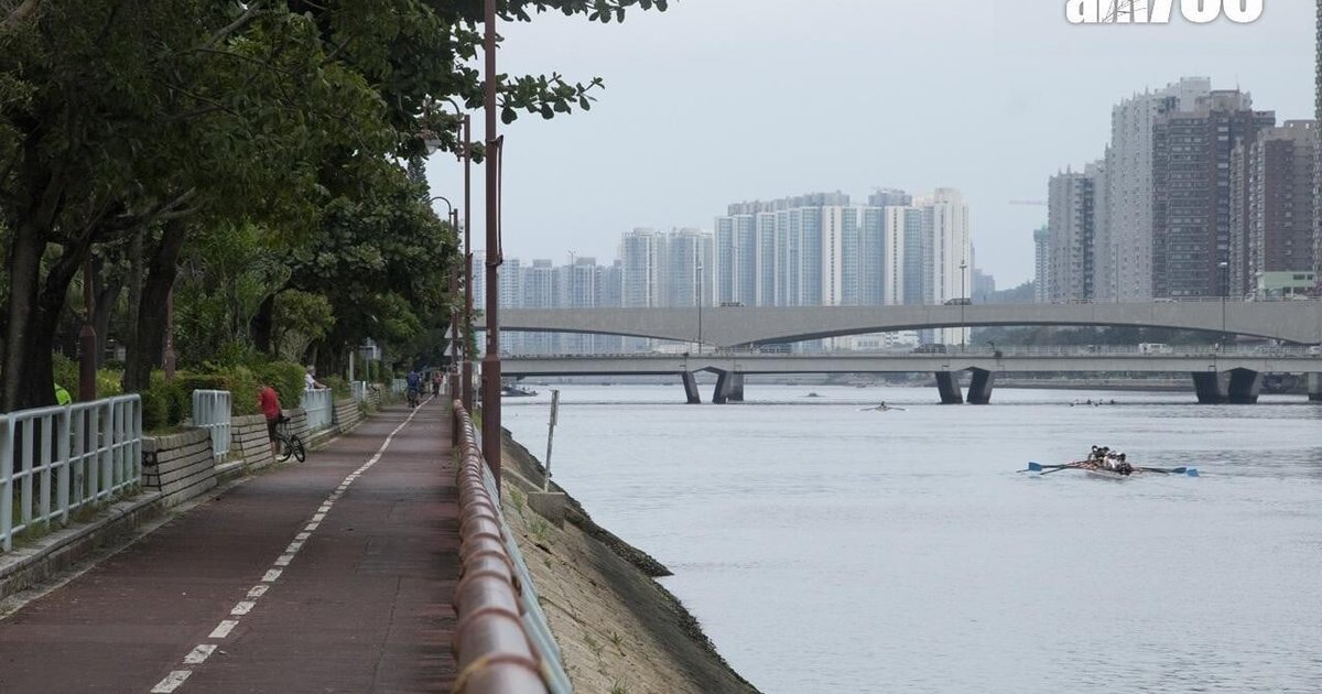 15-Year-Old Rescued After Falling Into Shing Mun River in Sha Tin