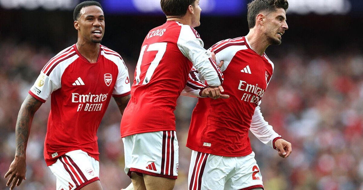 Arsenal Opens Champions League Campaign with Victory Over Napoli