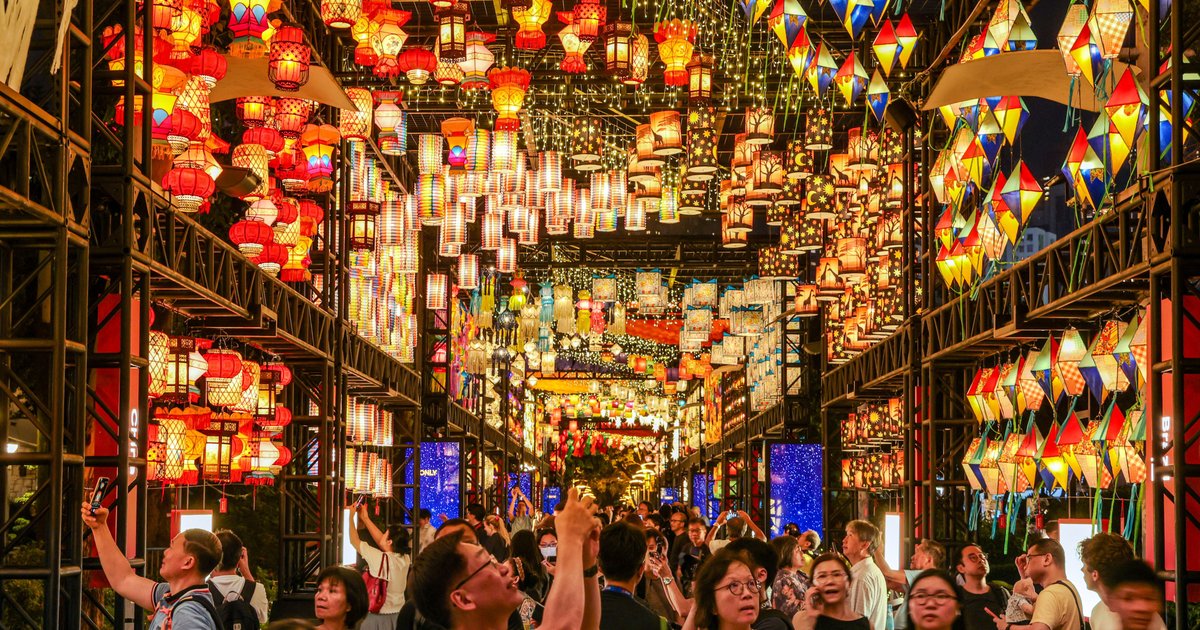 香港中秋节多元庆祝活动　逾三千花灯点亮维园　大坑火龙舞动三日