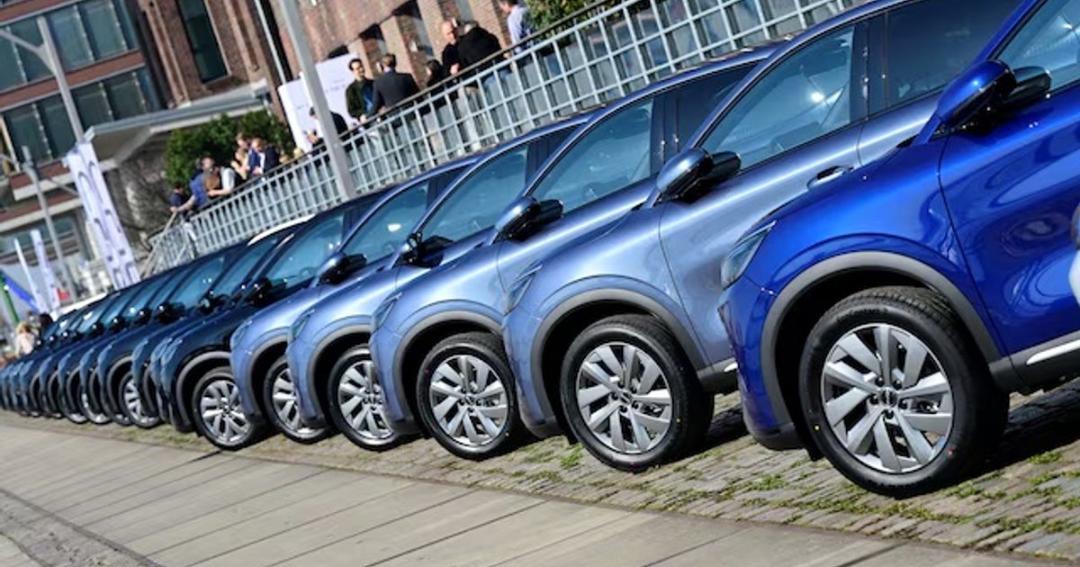 Chinese Automakers Bet Everything on Europe as Domestic Sales Slump