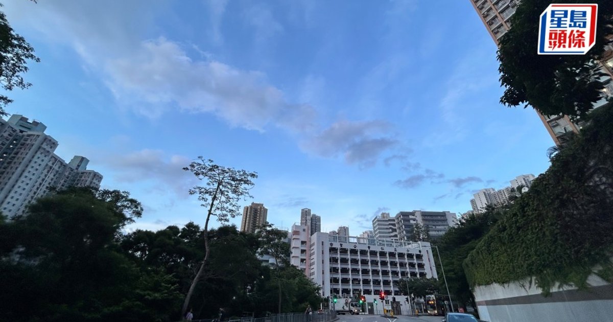 天文台｜本港天气大致多云有阵雨 多个热带气旋夹击华南沿岸