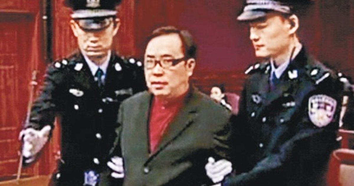 朱镕基任内严打走私 亲自督办远华案