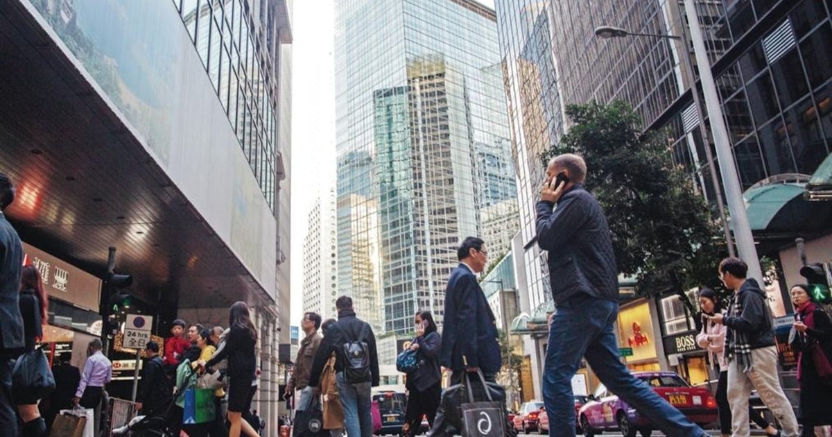 Commentary Calls for Hong Kong to Become World's Top Financial Hub by 2047