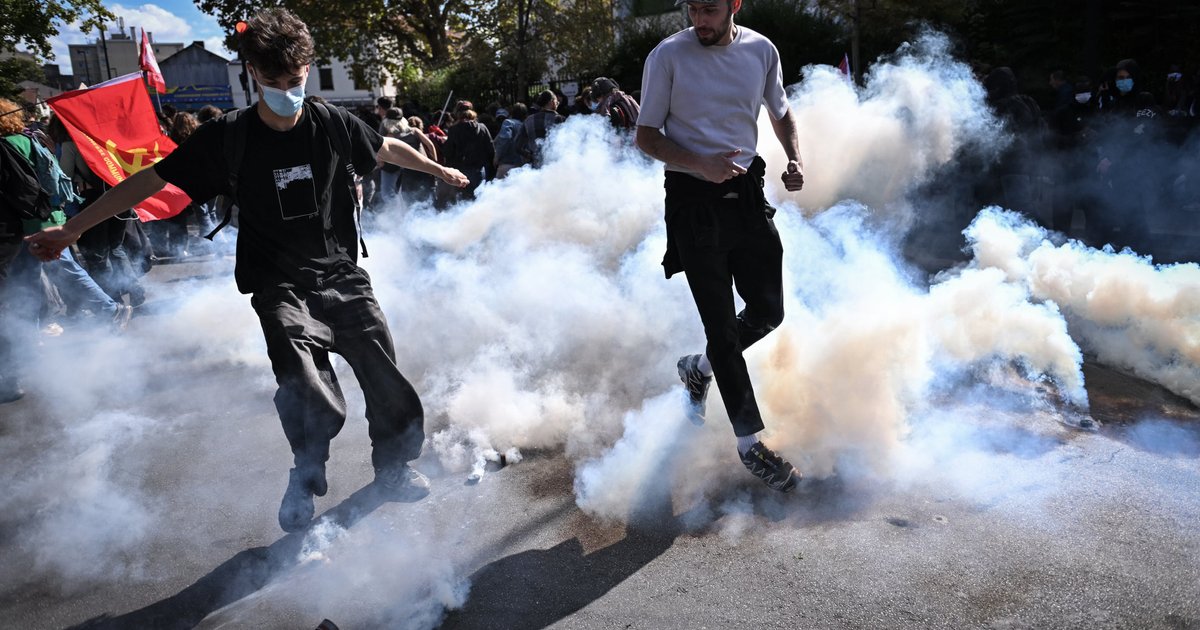 French High School Protests Escalate: Over 440 Detained as Violence Spreads Across Nation