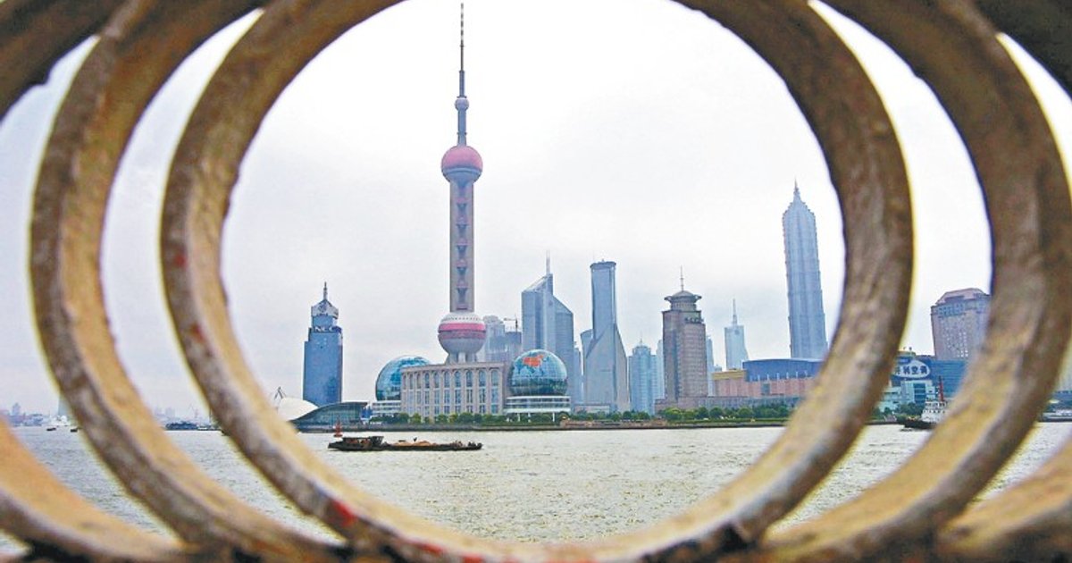 Mainland's Overseas Investment Rules Spark Indirect Wealth Tax Debate