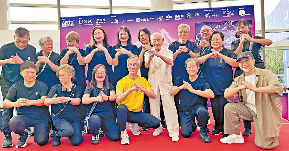 金齡長者背劇本捱排練 克服病痛圓戲劇夢