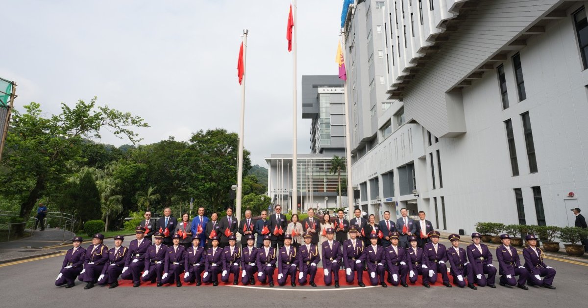 中大新学年升旗典礼揭幕 QS排名跃升至第十八位