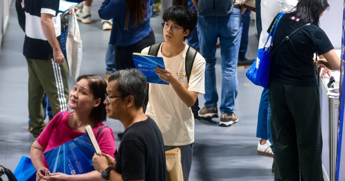 港畢業生招聘廣告按年跌22% AI重塑職場規則