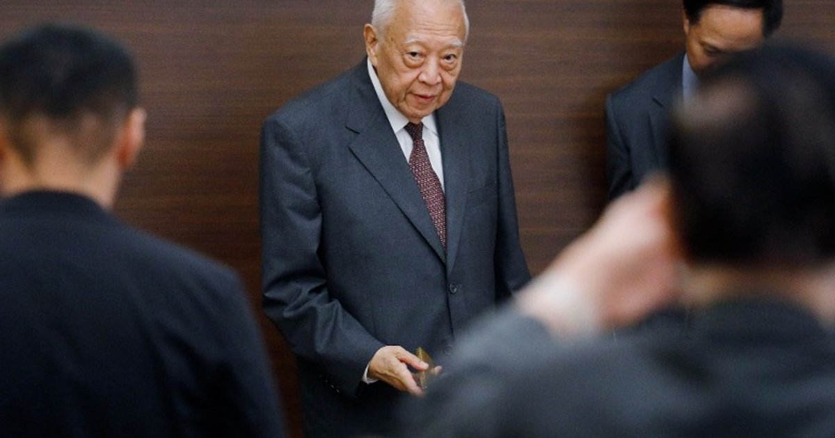 Tung Chee-hwa’s ‘85,000 homes’ pledge faded away