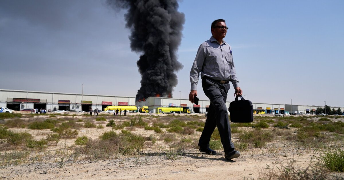 Iran Struggles to Sustain Trade as US Escalates Sanctions Threat