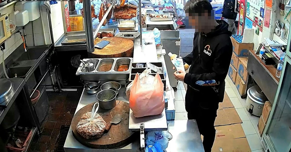 Cleaner jailed after roast-meat shop theft delay