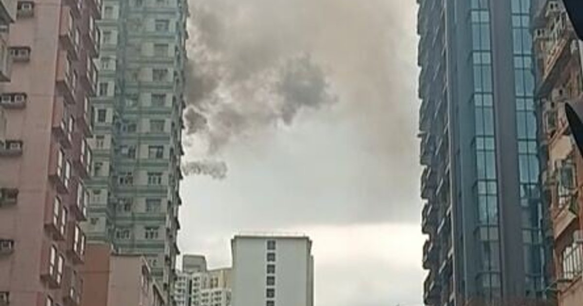 黄大仙鸣凤街大厦火灾 约30名居民疏散