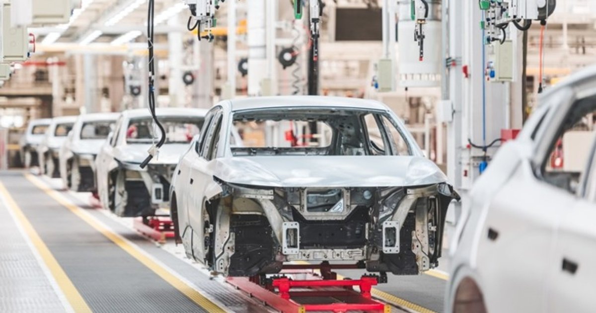 China's Four Departments Propose New Auto Design Rules, Ban Hidden Door Handles