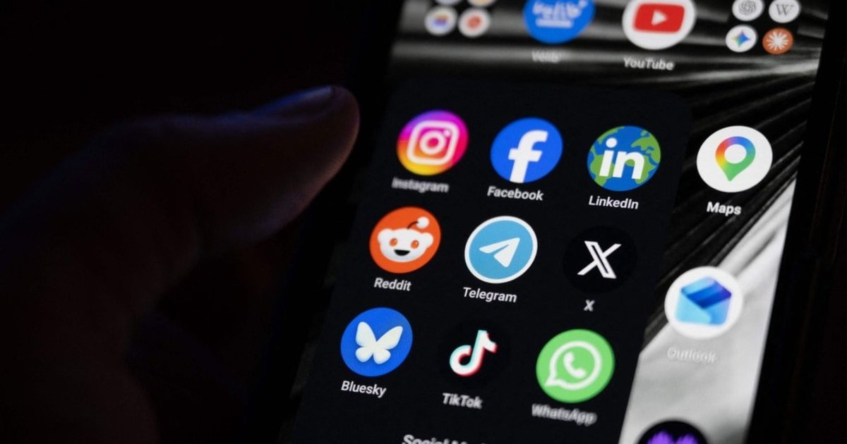 Philippine House Passes Bill Banning Under-13s from Social Media