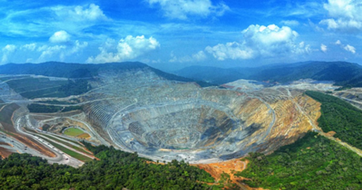 Indonesian Miner Amman Mineral Reportedly Taps Banks for HK IPO, Targeting USD1 Billion