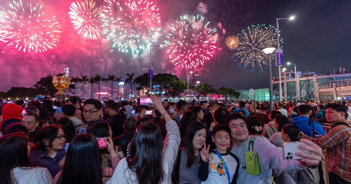 国庆黄金周期间 香港口岸预计处理744万人次旅客流量